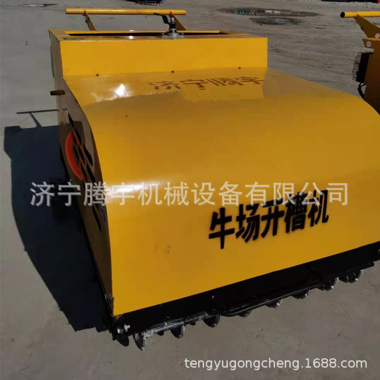 伊利牧场水泥路面刻纹机 奶牛场防滑纹拉槽机,牛舍拉槽机厂家