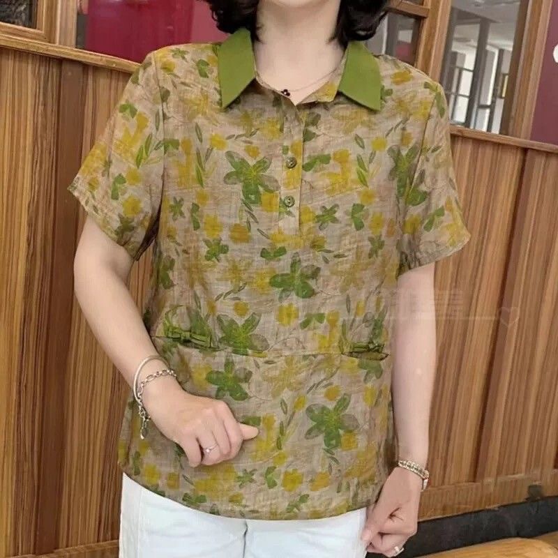 [Floral Style] Fashionable Lapel Floral Short-Sleeved T-Shirt for Middle-Aged and Elderly People, Loose, Slimming Look and Age-Reducing Elegant Mother's Wear