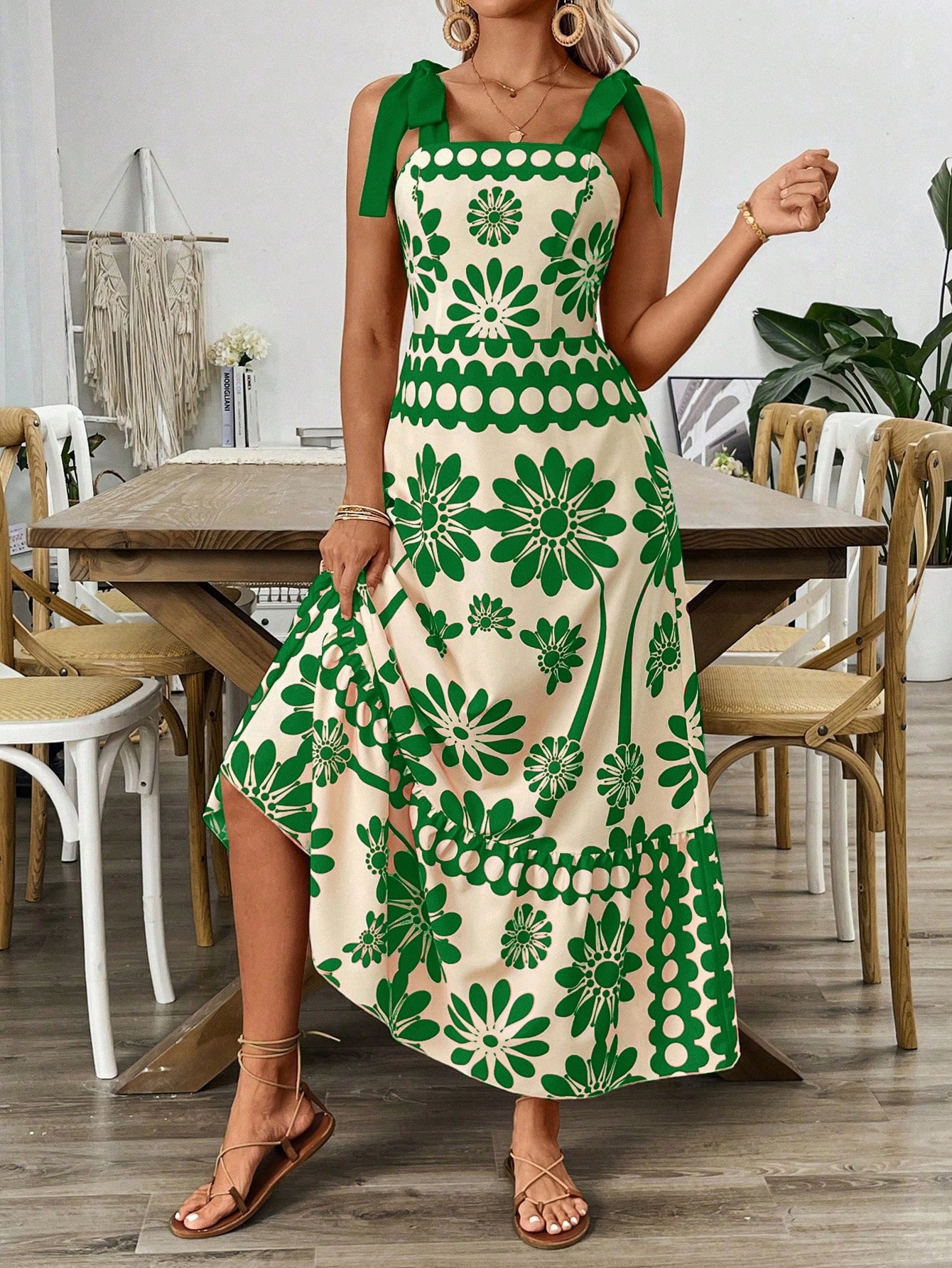 European American Foreign Trade Clothing Women's Bohemian Style With Floral Shoulder Straps And Tie-Up Long Dress_ecoleips.com