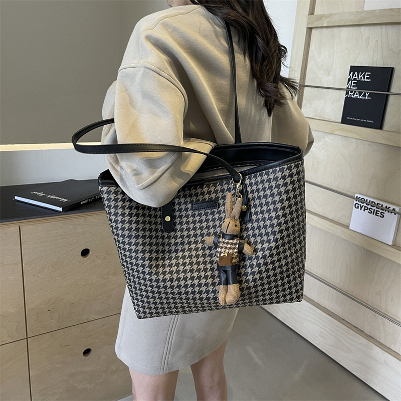 高級レトロ大型バッグ女性用 2025 新しいファッション通勤脇バッグ秋の人気の千鳥格子トートバッグ|undefined