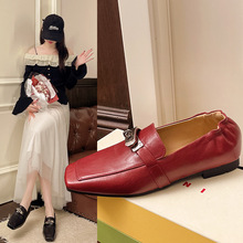 Ůܛܛ�X�XܛƤ�i�ۘ���Ь���^2026�����r�л�ɫͨ��СƤЬ����Ь