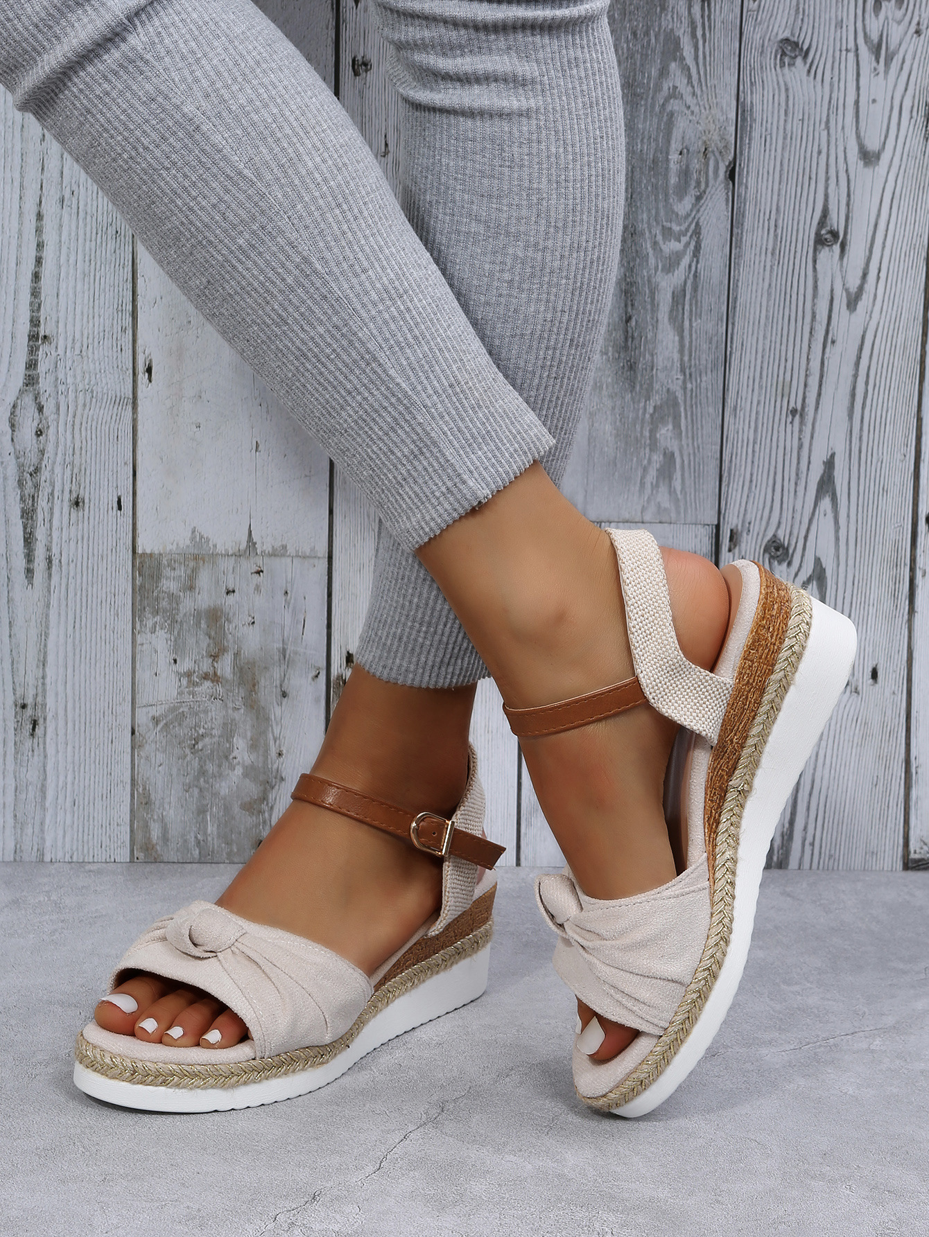 Title 17, Kadınlar için Balık Ağzı Tasarımlı Kenevir Hala...