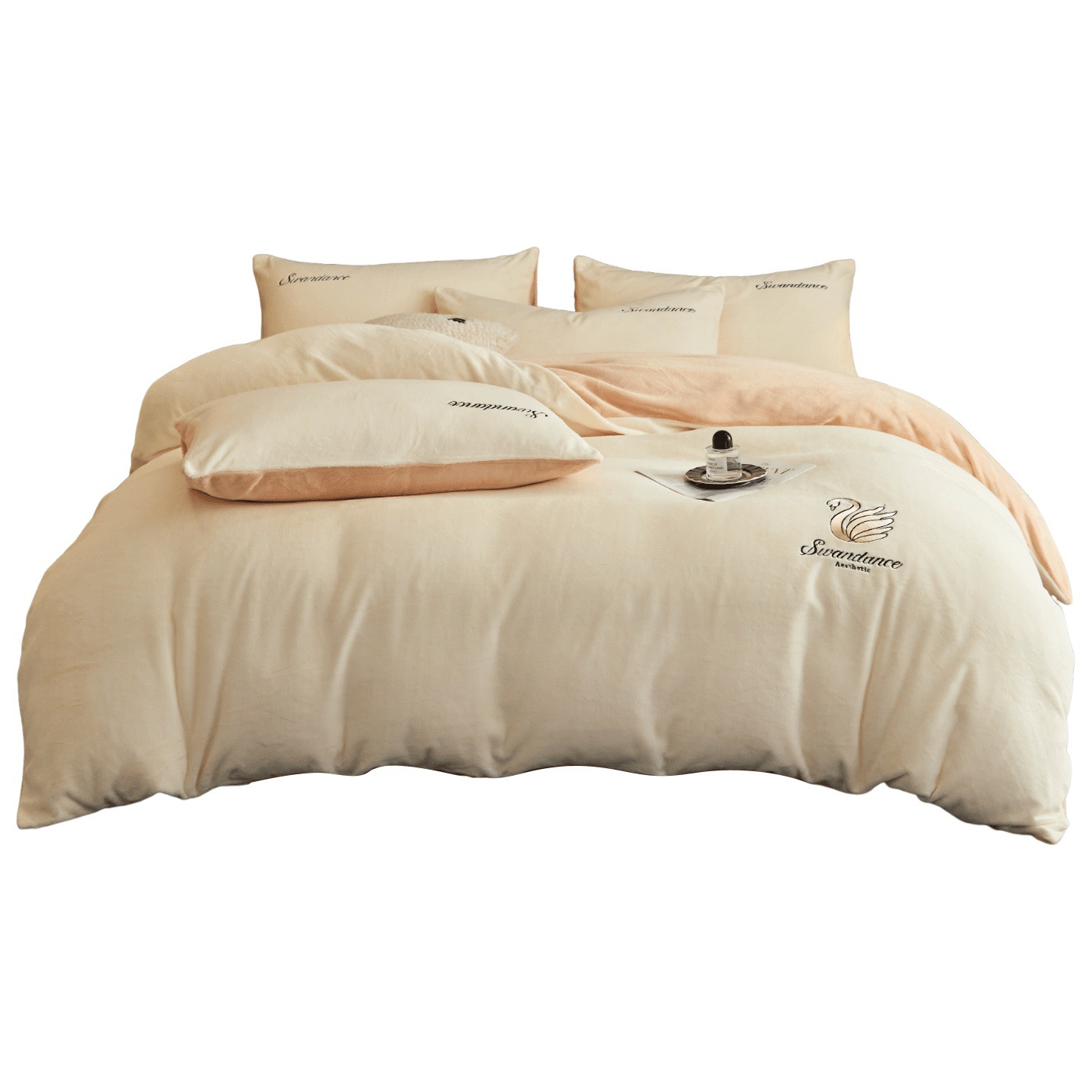 Dos lados engrosados leche coral cama de cuatro piezas en invierno más edredón cubierta de cama de brida de coral cama