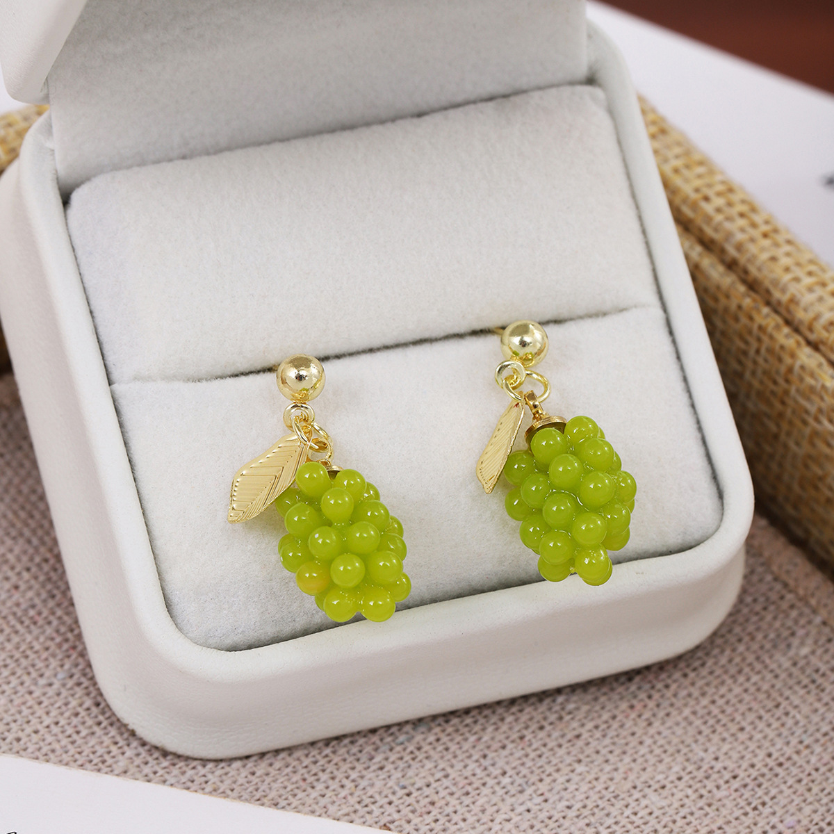 All Seasons Season 1 Pair Vacation Classic Style Grape Resin Drop Earrings