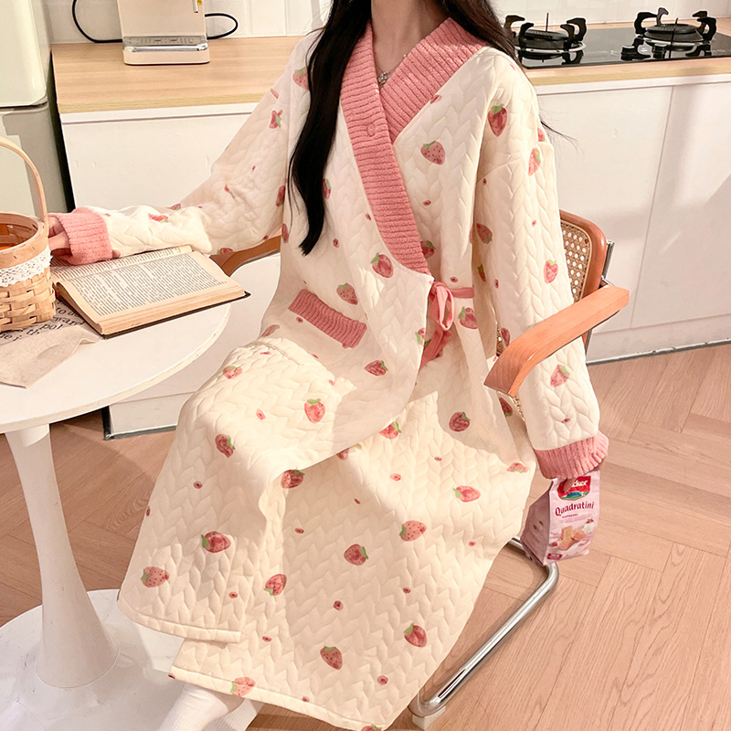 2024 가을과 겨울 중간 공기 면화 수유 긴 원피스 살짝 증가 임신 한 여성의 Nightdress는 임신 중에 착용 할 수 있습니다