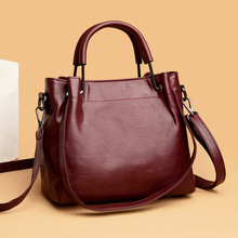跨境包包女2024新款欧美时尚软皮复古大容量水桶包女士斜挎手提包