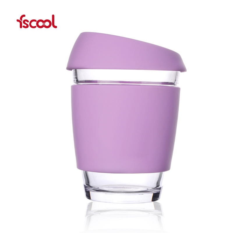 훈제 옷 보라색