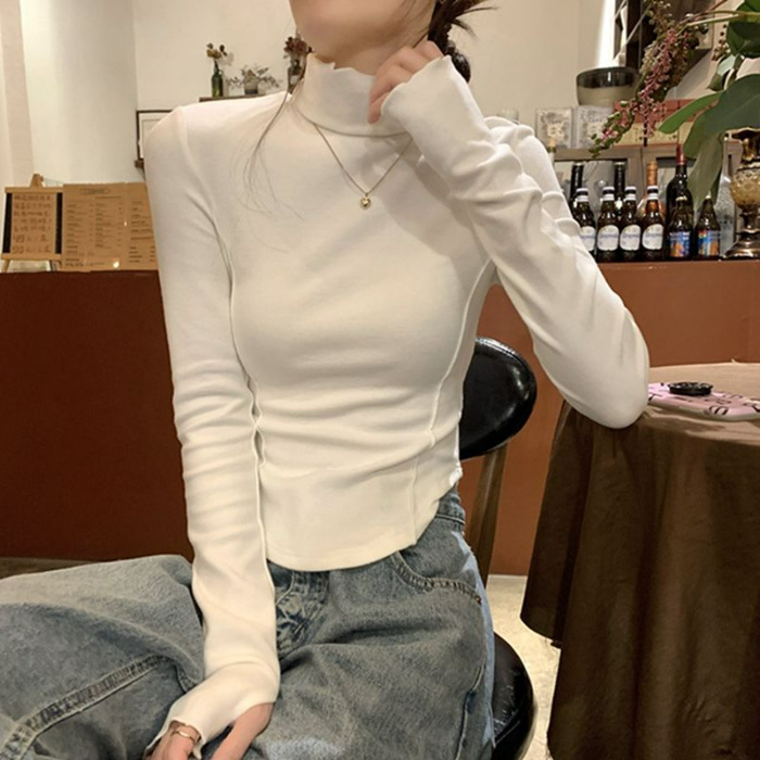 하얀색