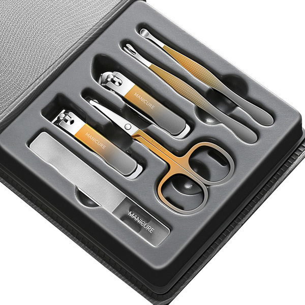 Manicure tools set for manicure for nails for home use