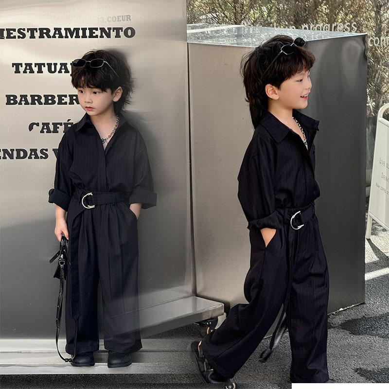 Spring shirt for boys for leisure