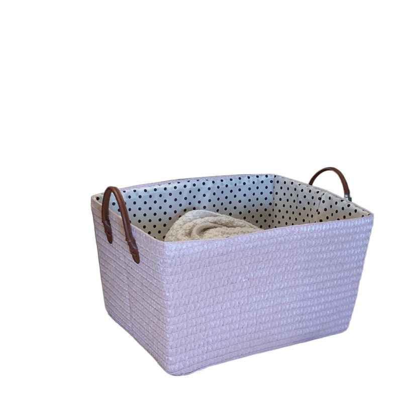 At the end of the bedside bed, put the clothes artifact bedroom bedside basket to sleep and get rid of the dirty basket and high value. 5