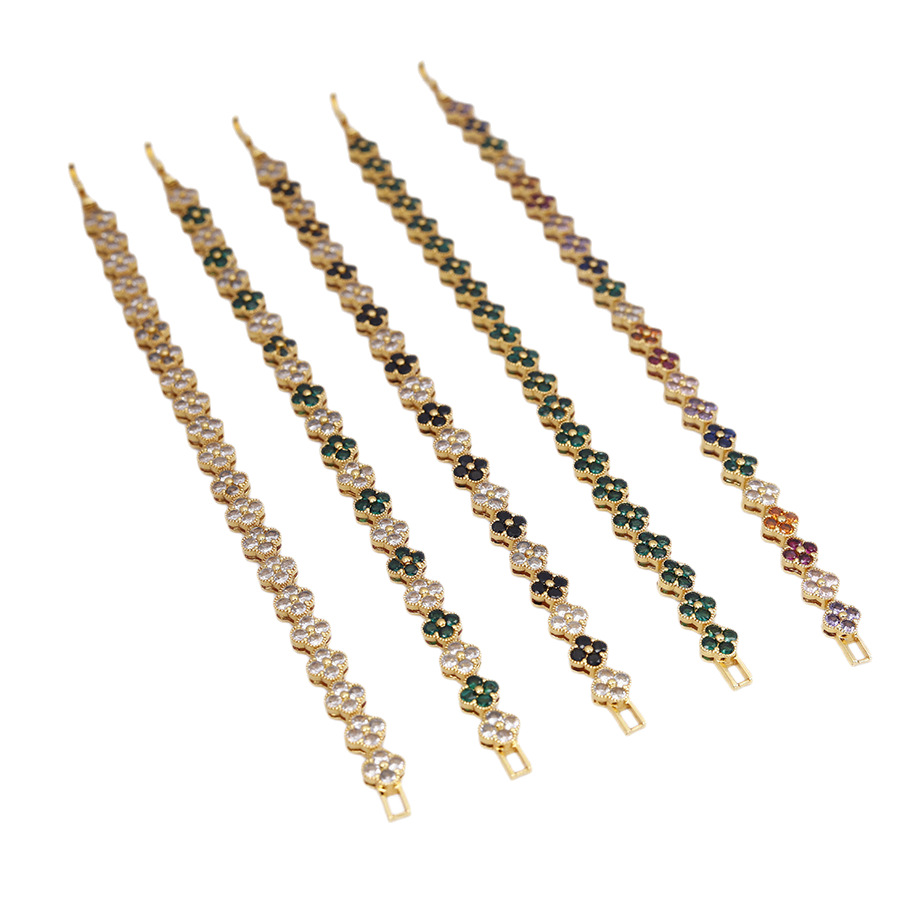 Elegant Zircon Four-leaf Clover Bangle Bracelet For Women_voghion.com