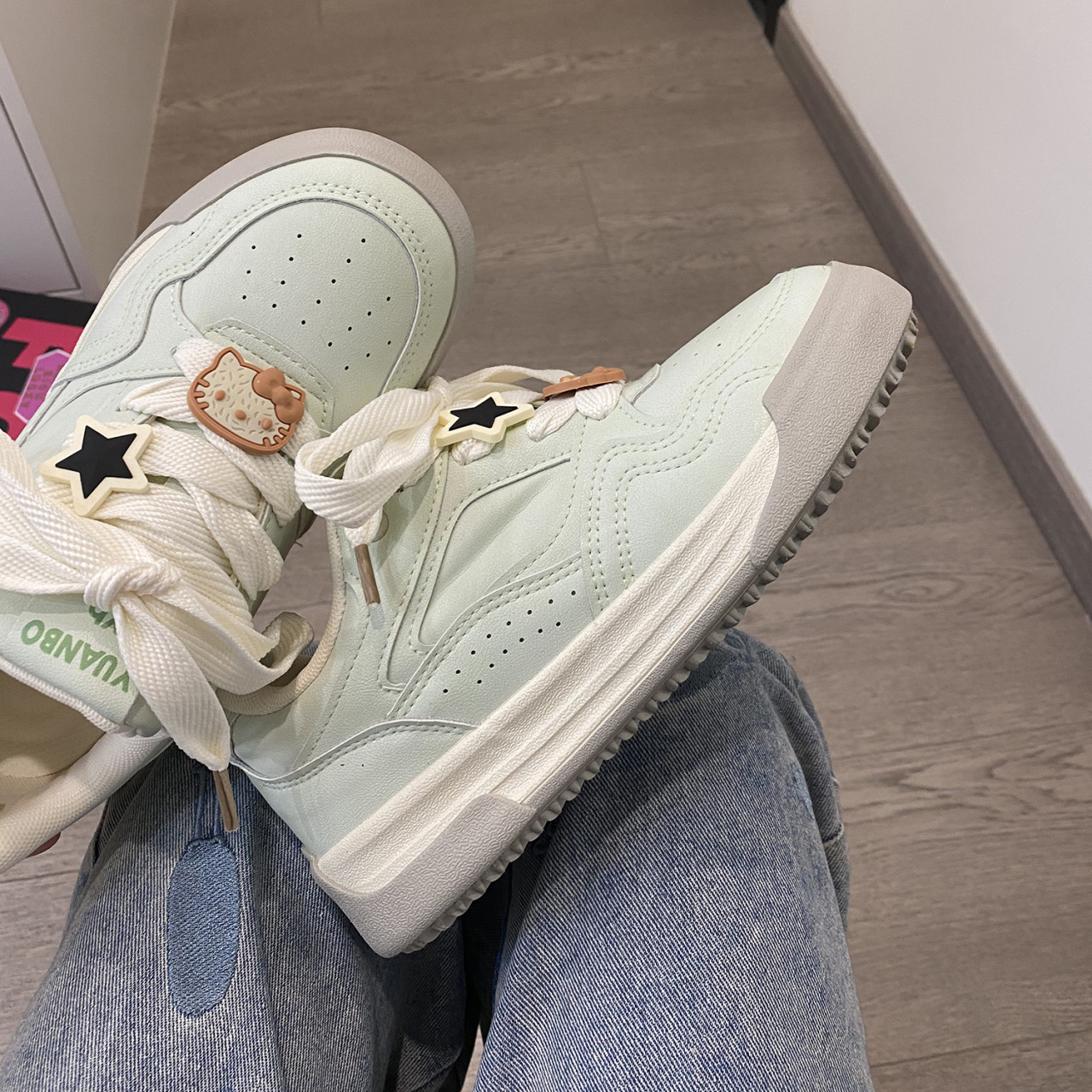 Modas con suela gruesa versátil zapatos de entrenamiento de otoño 2025 nuevos zapatos de nicho originales de mujer zapatos deportivos verdes menta feos para mujeres