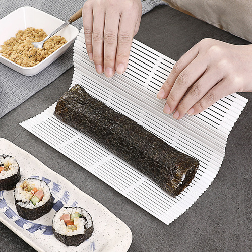 SANADA Japan imported sushi curtain DIY rice ball mold cooking thin roll bamboo curtain sushi seaweed rice wrapping tool