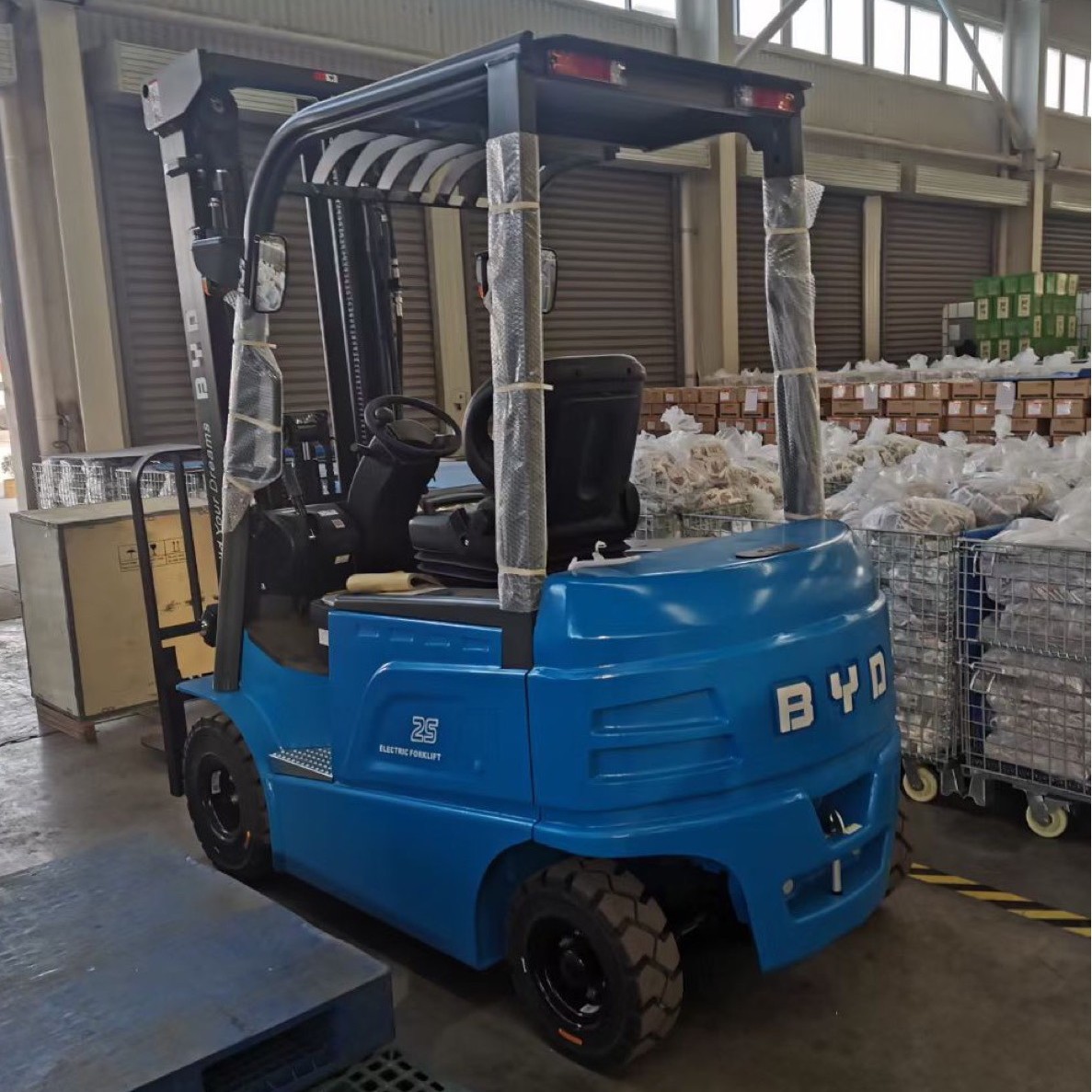 比亚迪锂电叉车/比亚迪电动堆垛车