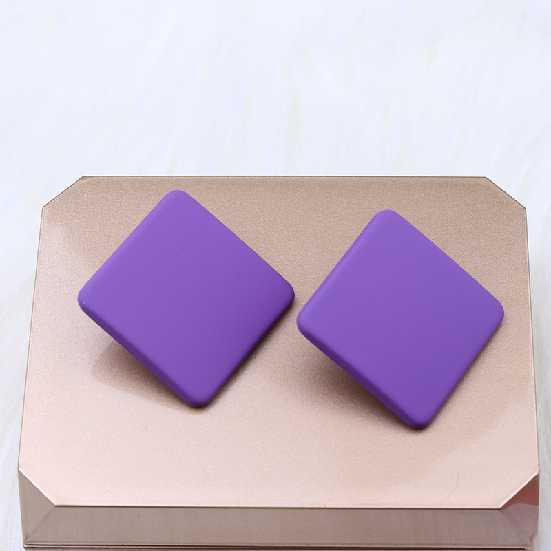 1 Pair Simple Style Geometric Arylic Stoving Varnish Women's Ear Studs display picture 21