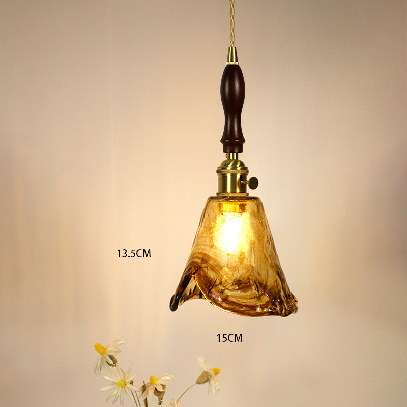 Lámpara de vidrio de ámbar retrógrado de latón nostálgico estilo tranquilo dormitorio dormitorio comedor bar portail candelabro