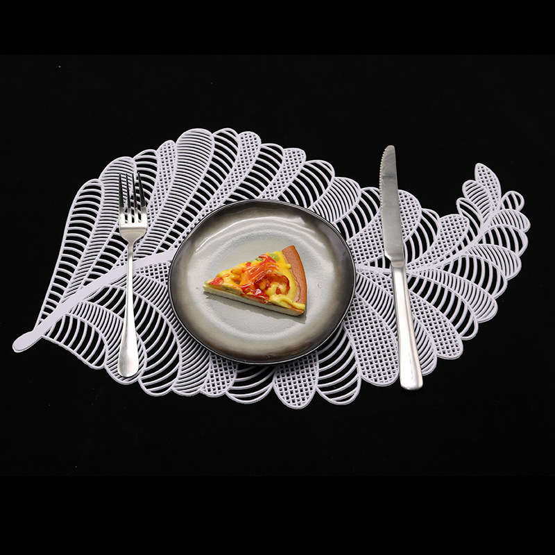 Suministro directo de fábrica hueco mantel dorado occidental aislamiento de alimentos estera hoja tipo europeo simple mantel tazón de montaña al por mayor