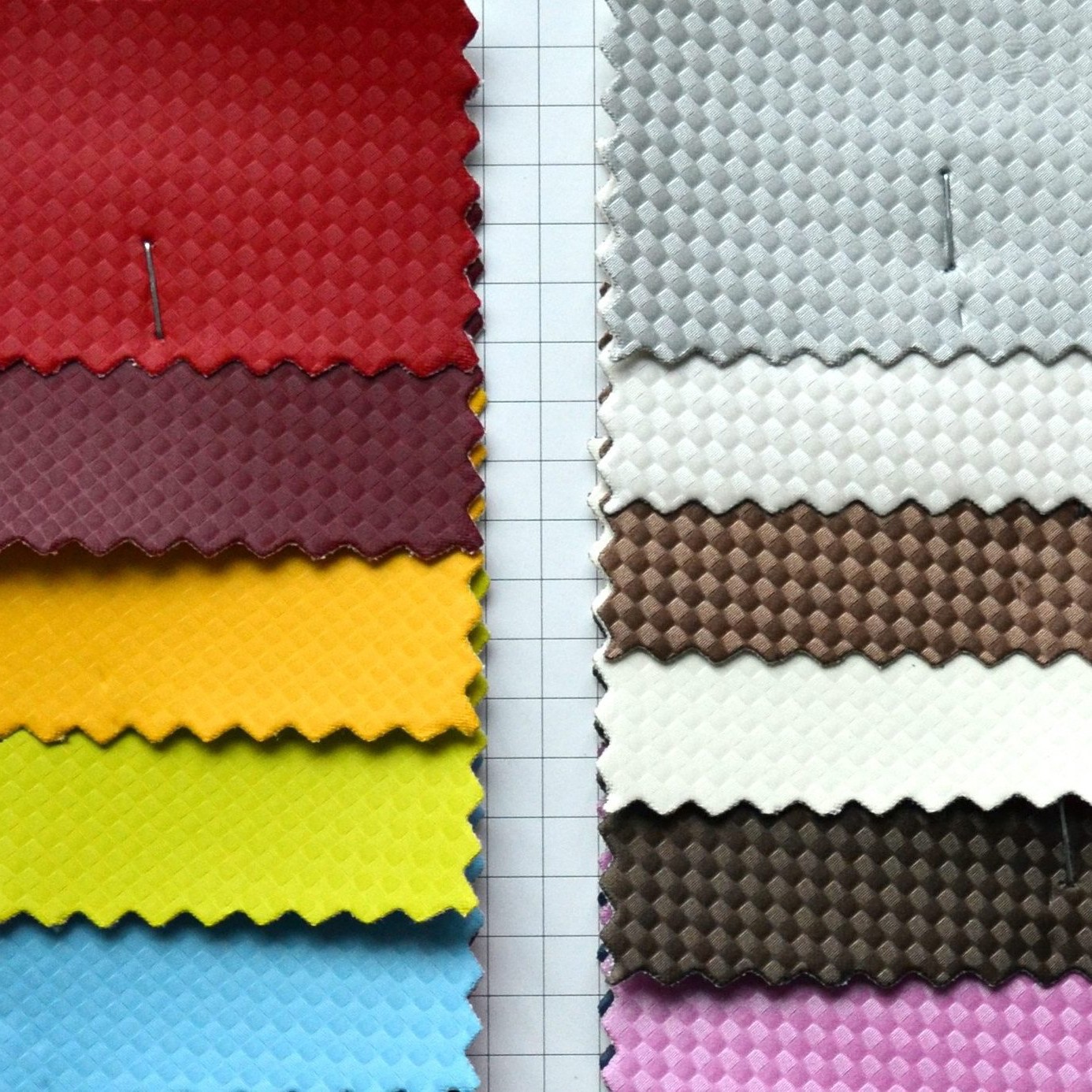 现货供应PU合成革PVC人造革PU布底格子草席纹1087