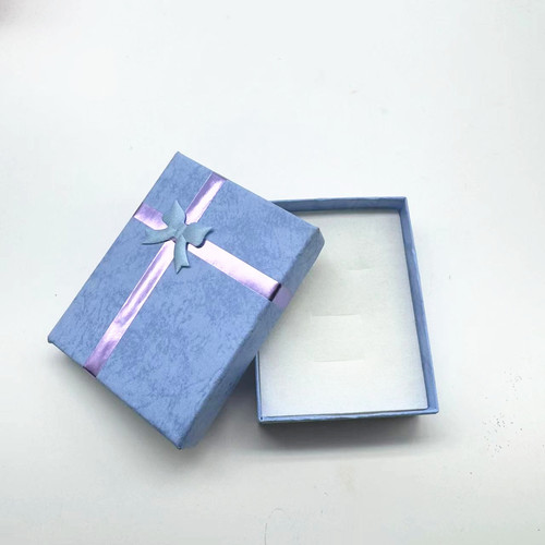 Manufacturer sells jewelry packaging boxes, jewelry boxes, pendant boxes, bracelets, rings, earrings, bracelets, necklaces, jewelry boxes now
