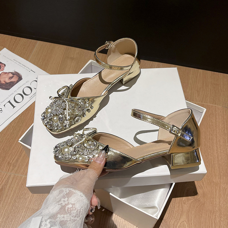스커트가 달린 요정 스타일 중공 라인스톤 싱글 슈즈, 여성용 원버튼 발가락 샌들, 여름 두꺼운 굽, 대형 여성화 41~43