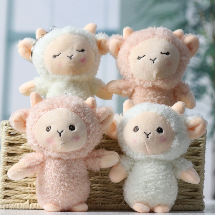Super lindo Cordero muñeca colgante llavero Mini tamaño pequeño ovejas muñeca Ragdoll niños bolsa adornos image 3