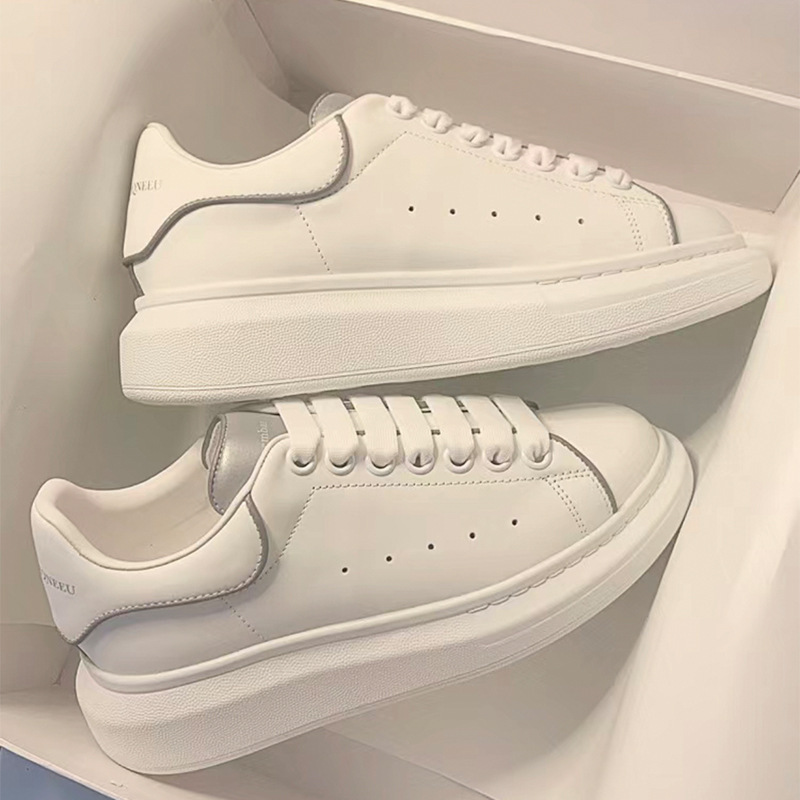 Putian's Popular匡麦昆 (Kuangmaiqun) White Sneakers, 2026 Summer New Model, Genuine Women's Thick-Soled Height-Increasing Couple Sneakers, Men's Shoes