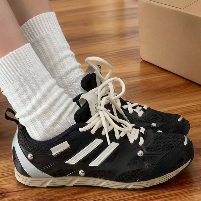 The New Song for the Mute X Adizero Comfortable, Versatile, Breathable Running Shoes Are the Same Style for Men and Women The New Song for the Mute X Adizero Comfortable, Versatile, Breathable Running Shoes Are the Same Style for Men and Women