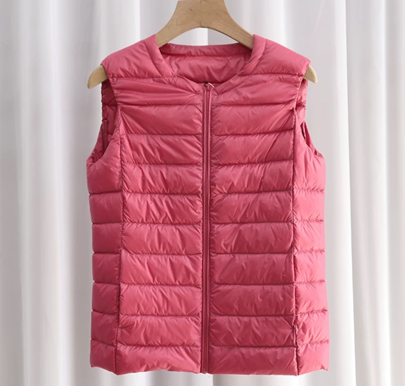 圆领拉链马甲2402