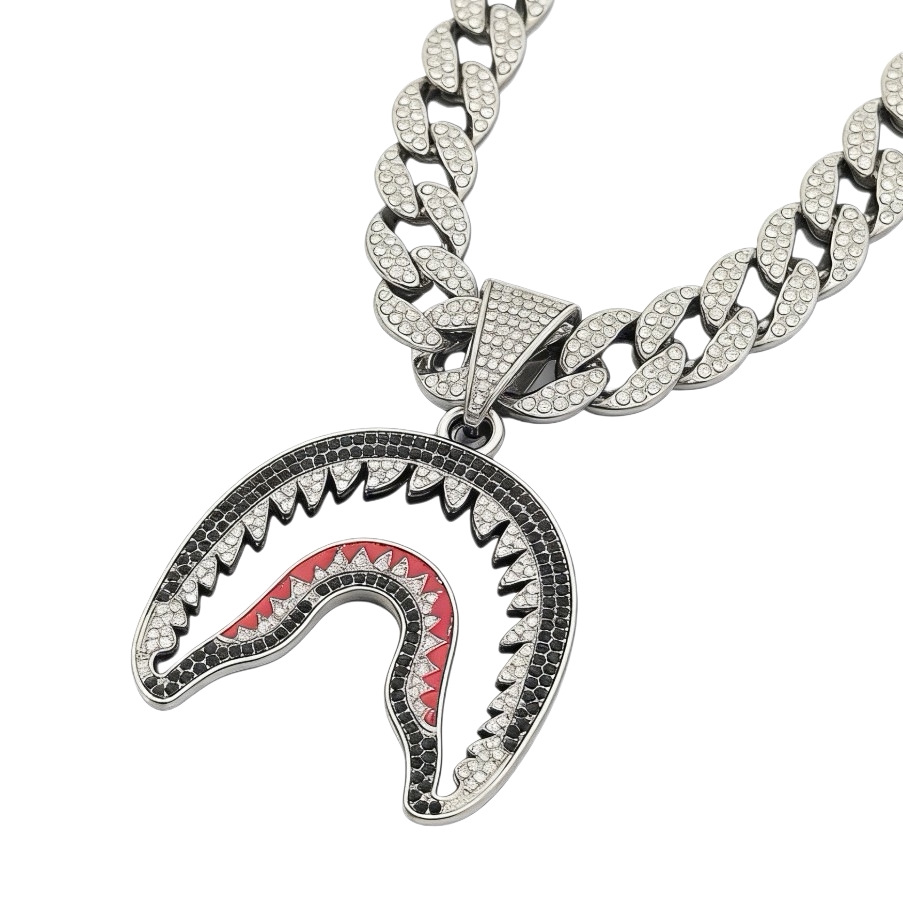 Europa y América calles viento taladro dientes de tiburón colgante de cadena cubana hombre collar de fuerza Hip Hop fábrica para llevar a cabo personalización