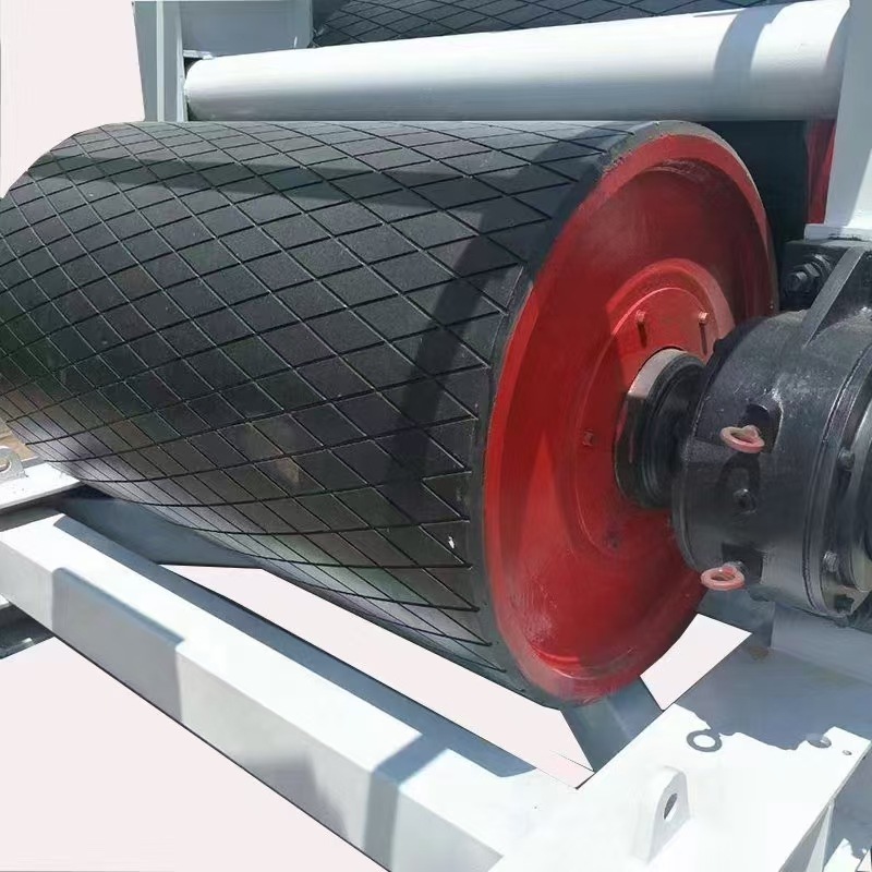 Rodillo de redirección de transmisión de rodillo de cinta transportadora de minería recubierto de goma resistente al desgaste antiestático (depósito)