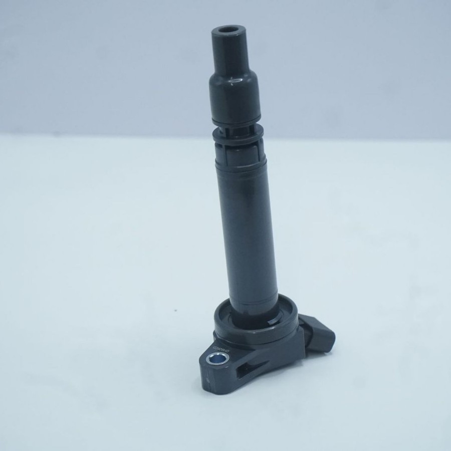 Es adecuado para la bobina de ignición de Toyota Super Sharp 1.3 actualización del paquete de alto voltaje original 2004 - 0506 especial