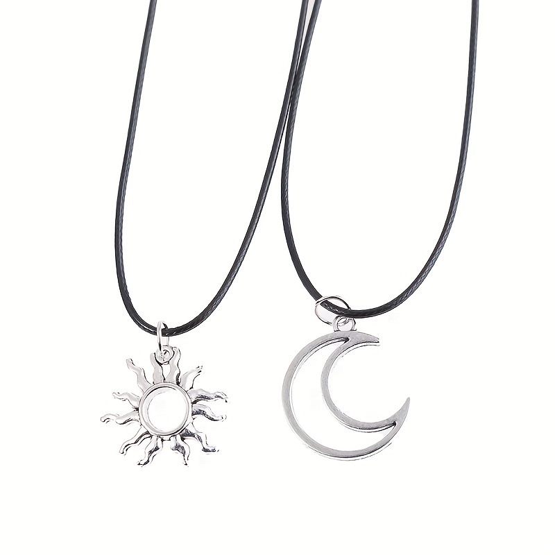 Einfacher Stil Sonne Mond Legierung Überzug Paar Halskette Mit Anhänger display picture 5