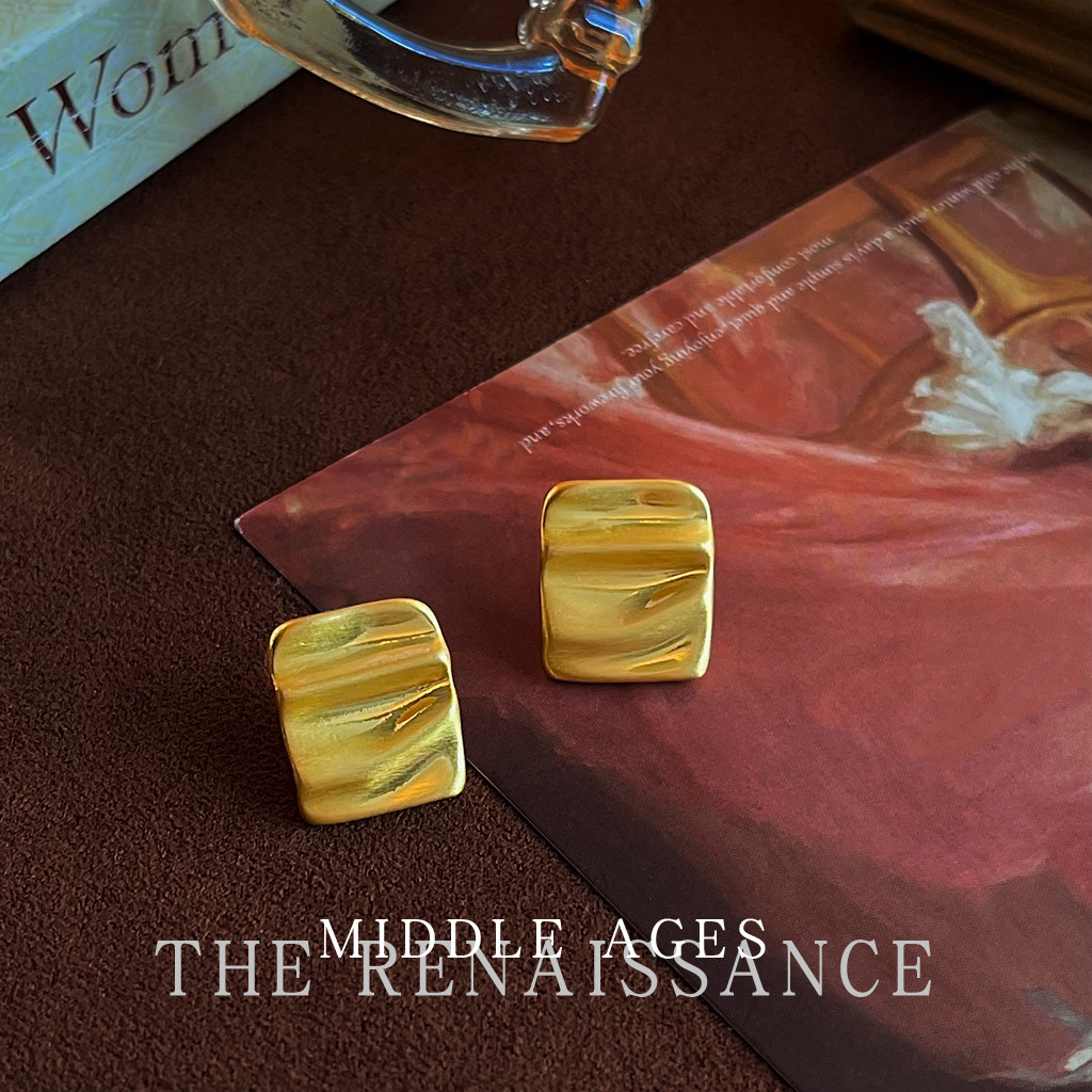 Retro pleated rectangular earrings light middle-aged French retro matte brushed geometric earrings