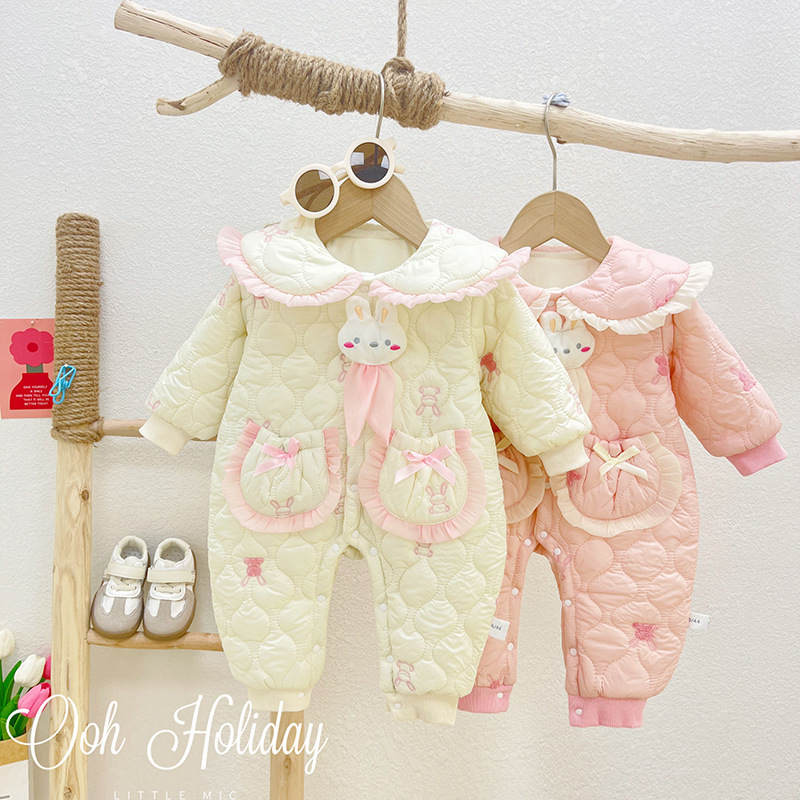 Mono de bebé coreano ins más engrosamiento acolchado de terciopelo invierno cálido para hombres y mujeres ropa de salida para bebés mameluco