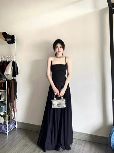 Elegant Black Strap Dress for Women - Summer French Hepburn Gentle Style Beach Vacation - Very Stylish Long Dress