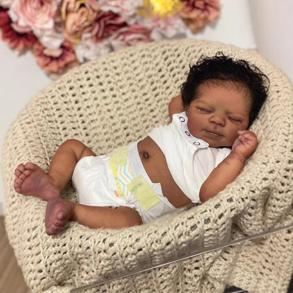 Casquillo amarillo de 19 pulgadas, muñeca de simulación de renacimiento, regalo para niños, suministro transfronterizo