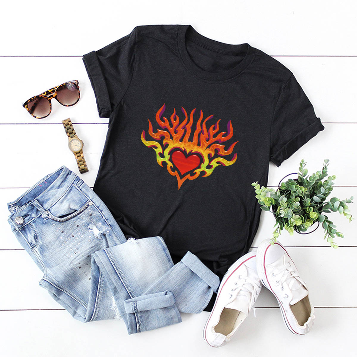 blazing love print short-sleeved T-shirt NSSN30851