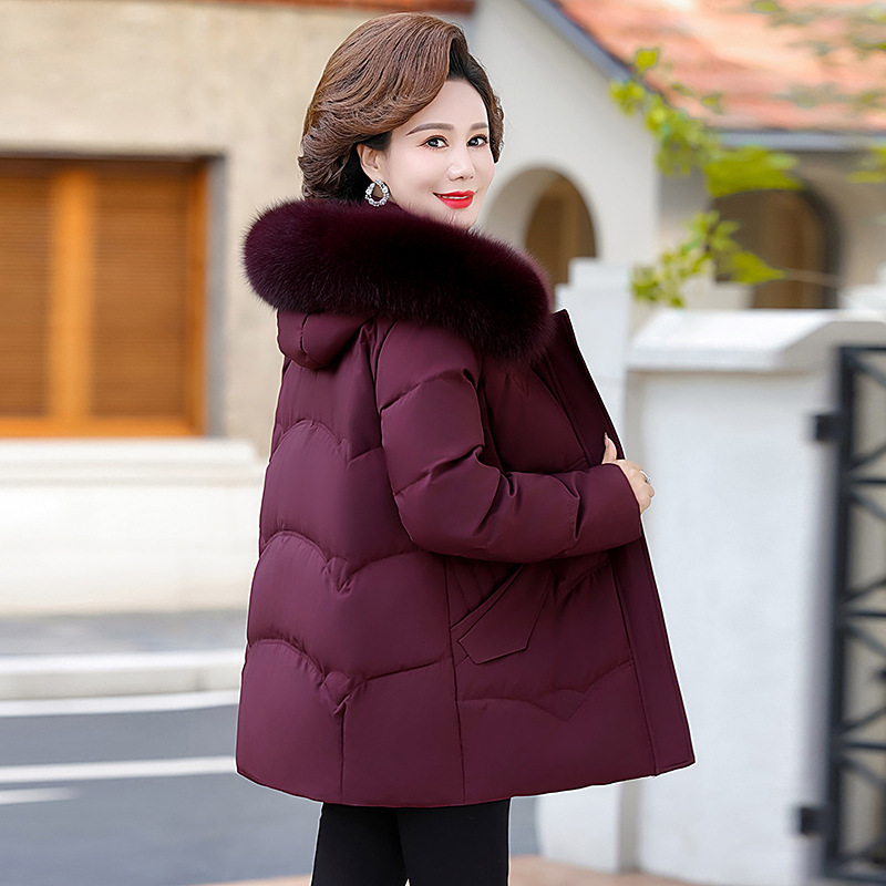 Luxury Warm down Jacket with Fox Fur Collar for Middle-Aged and Elderly Women, Stylish Mid-Length Coat Luxury Warm down Jacket with Fox Fur Collar for Middle-Aged and Elderly Women, Stylish Mid-Length Coat