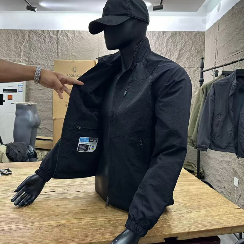 Spring and autumn jacket, men's thin and loose-fit outerwear, new style, plus size, outdoor workwear, with pockets, stand-up collar, casual, and windproof Spring and autumn jacket, men's thin and loose-fit outerwear, new style, plus size, outdoor workwear, with pockets, stand-up collar, casual, and windproof