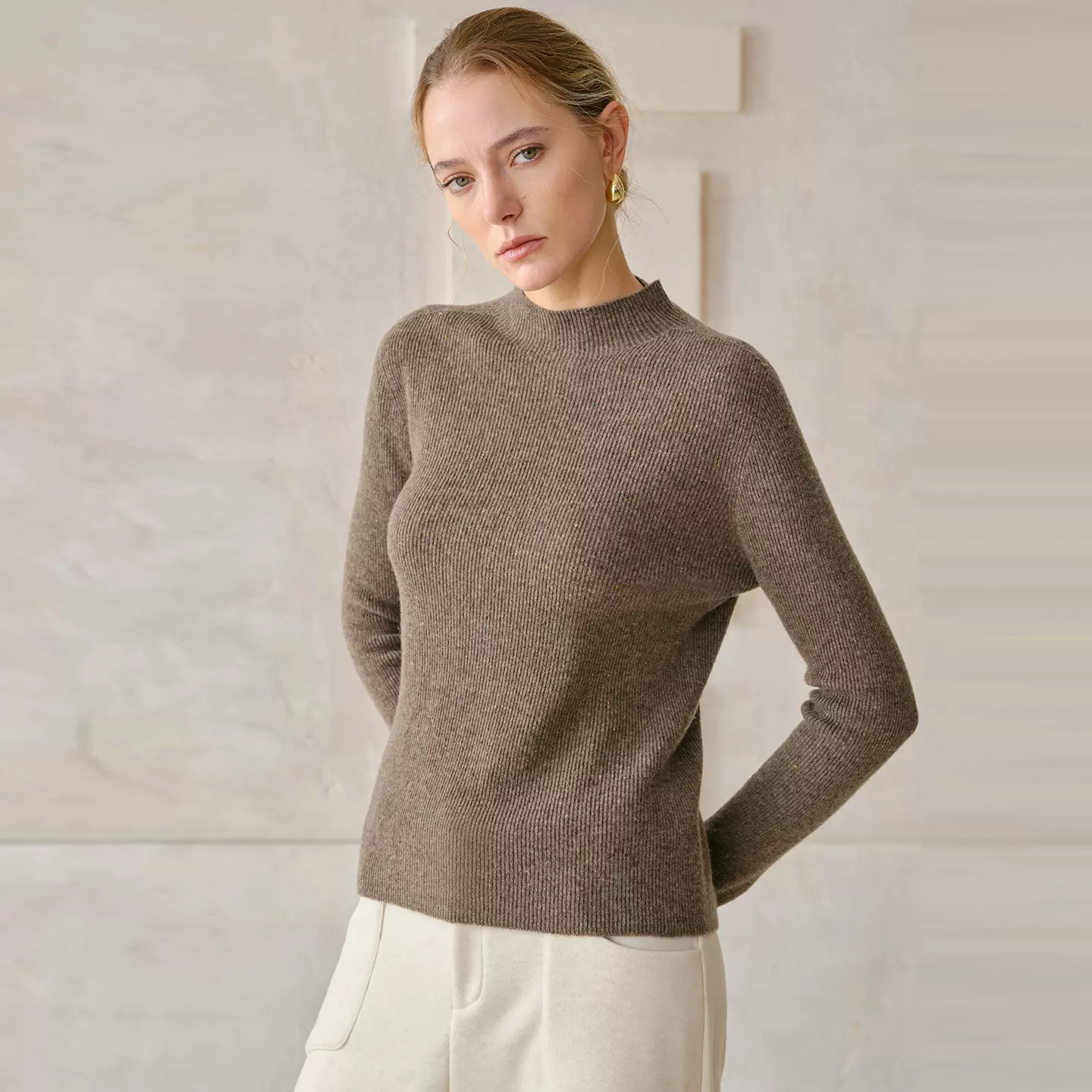 高品质保暖半高领棉羊毛衫女装2025秋冬新款通勤百搭纯色打底上衣