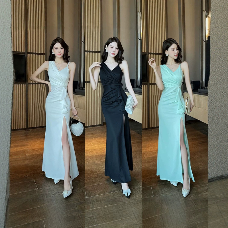 Luxury technician workwear, fashionable pleated dress, 48-hour delivery, elegant ladylike sleeveless slit fishtail dress