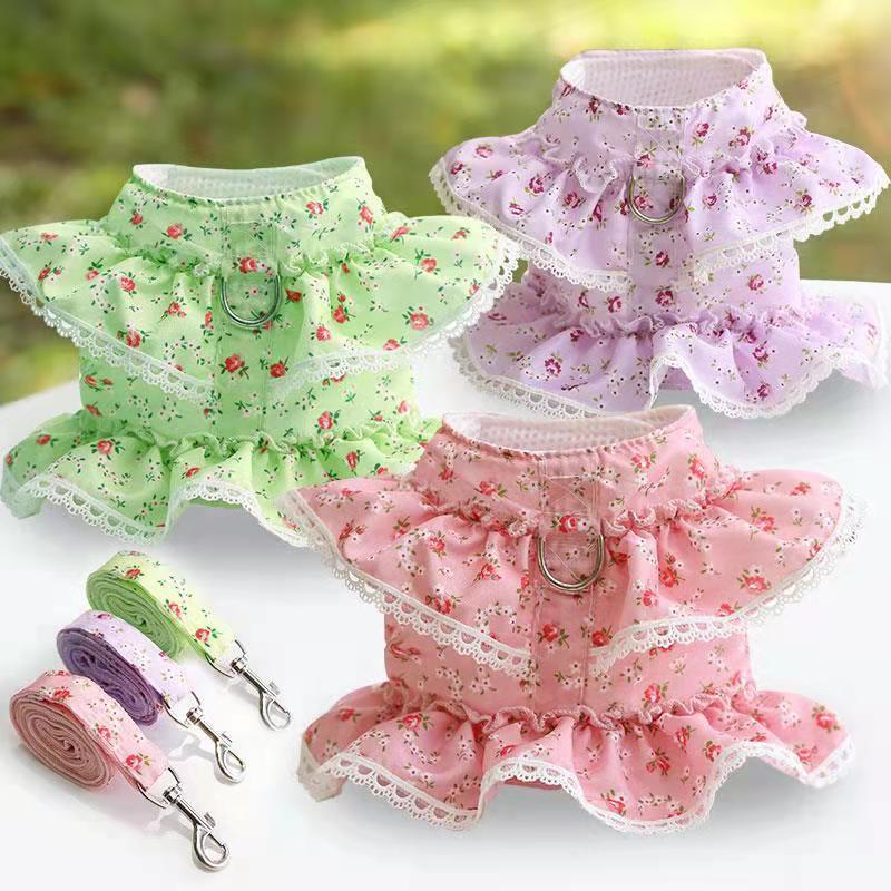 Dog and Cat Pet Clothes Harness Traction Small Floral Lace Teddy Bichon Spring, Summer and Autumn Dog Walking Rope Supplies