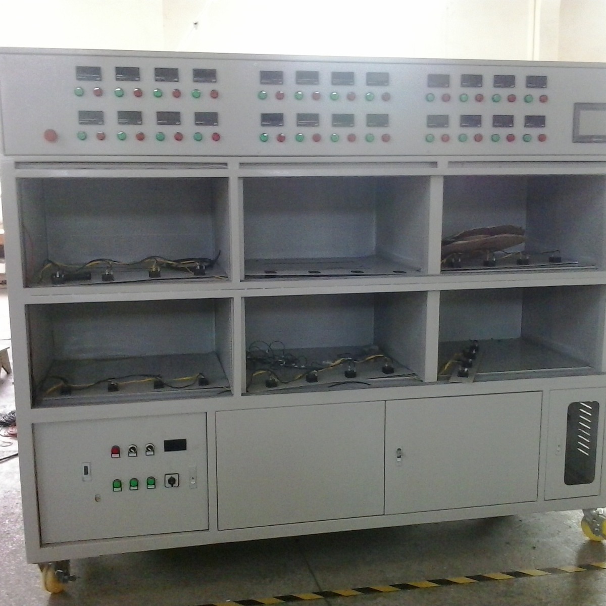 供应老化车 老化架 24位电动工具老化架