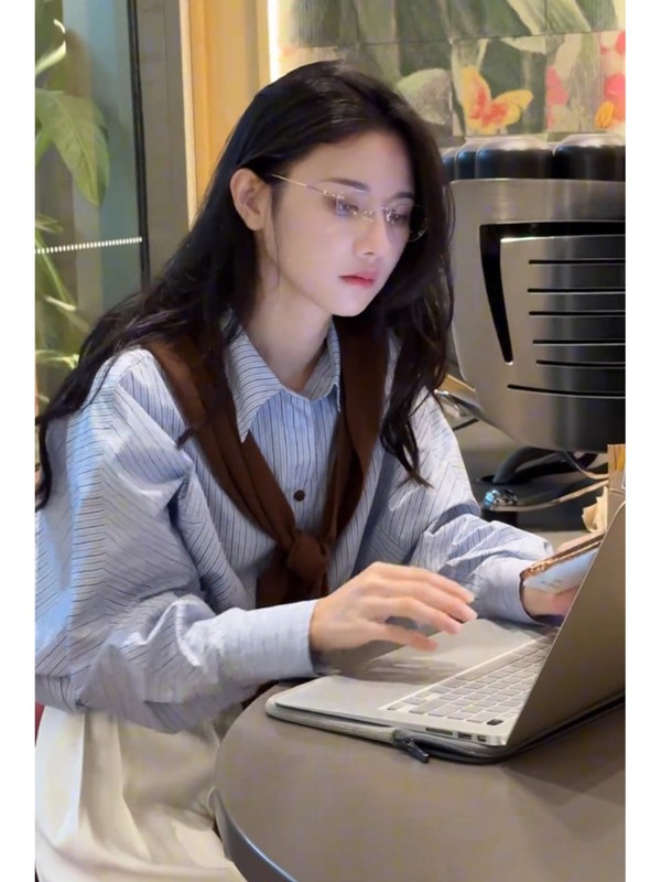 韩系轻熟通勤风时尚套装女装2025早秋新款高级感条纹衬衣百搭上衣|undefined