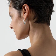 �羳�����¿�߼����p�ݵ�ˮ������hŮ�W�������L���~������A