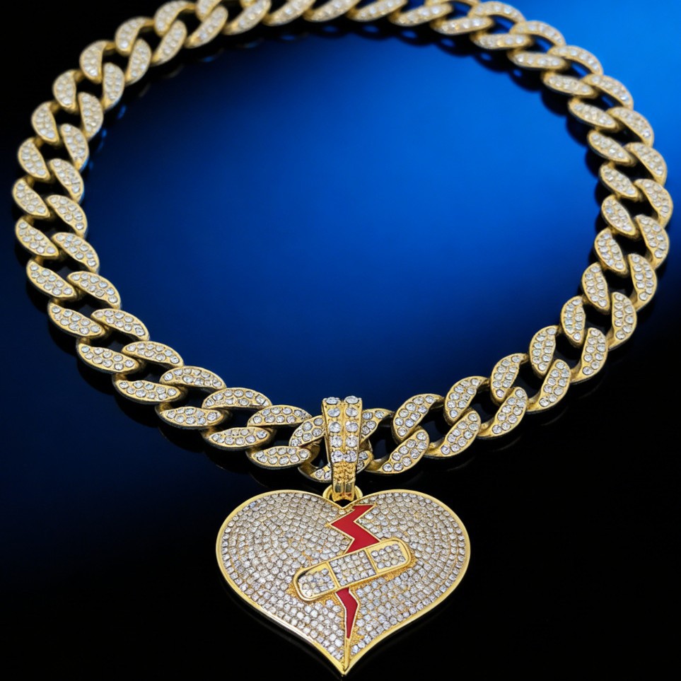 Lujo ligero diamante completo rompió amor colgante Banda Band-aid diseñado cadena cubana personalidad moda pareja cool joyería hip-hop