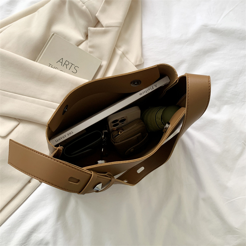 China Export Bag Large Shoulder Bag Women  New Casual Women Bag Mother Tote Bag Large Capacity Simple Shoulder Bag display picture 30