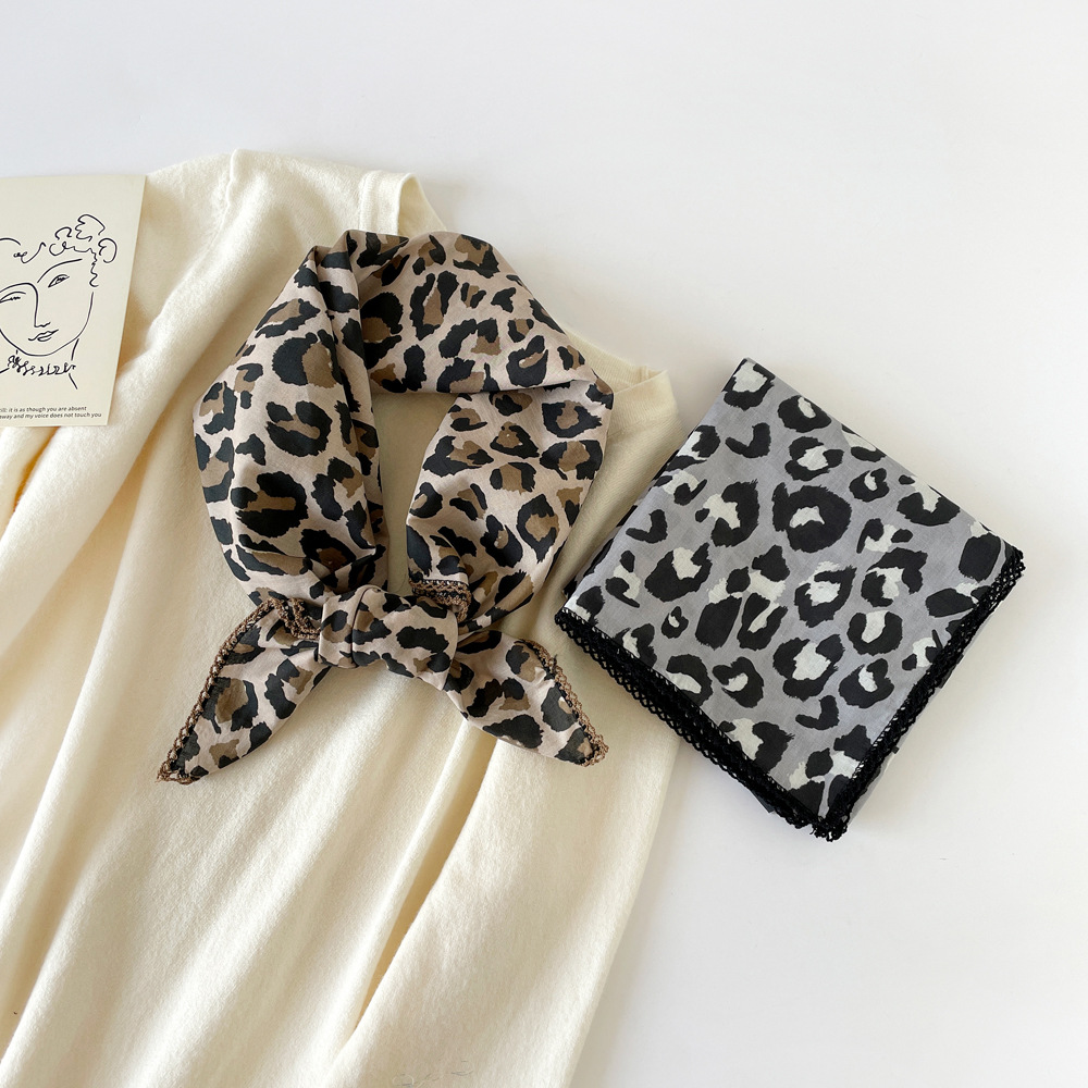 Leopard Print Cotton Square Neck Scarf For Women Lightweight_voghion.com
