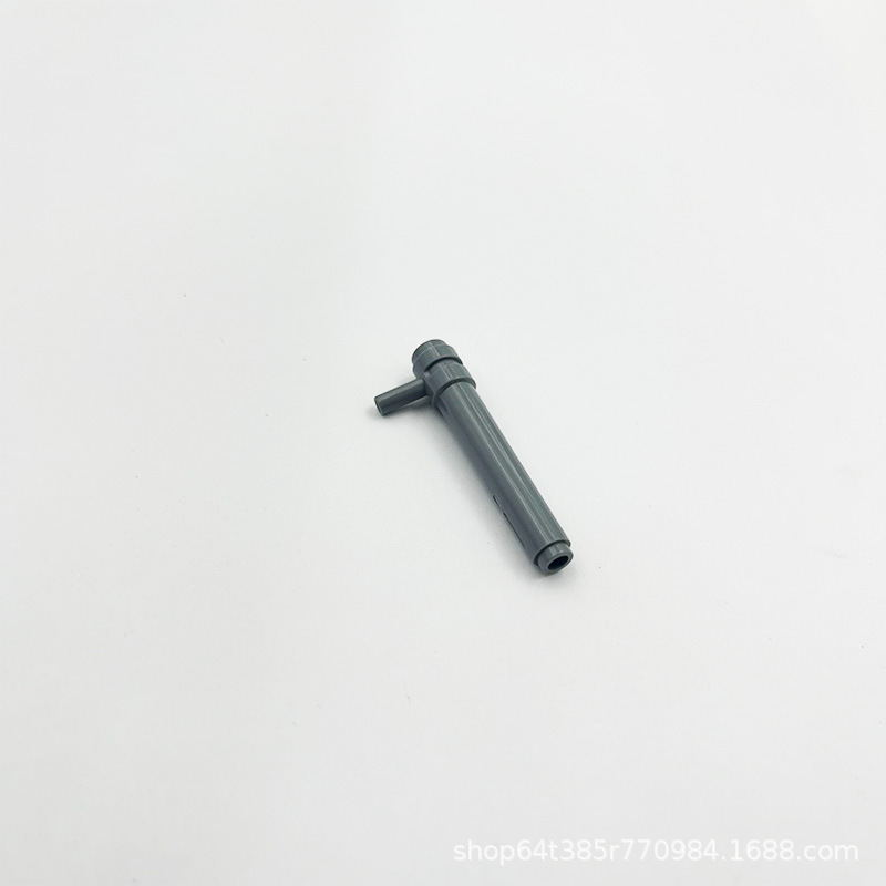 Темно -серой